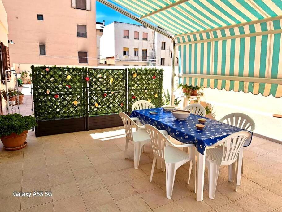 דירות אלגהרו La Casa Di Tina מראה חיצוני תמונה
